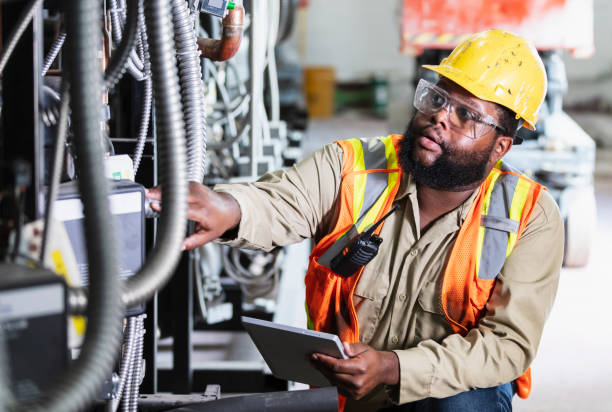 Best Emergency Electrical Repair  in Pontiac, MI